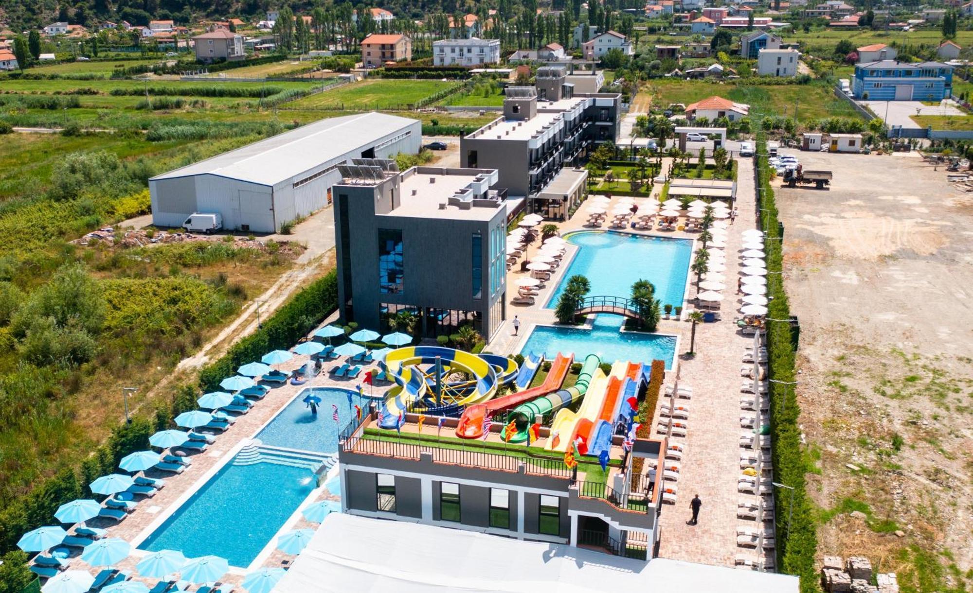 Hotel Nuevo Deluxe Shëngjin Exterior foto